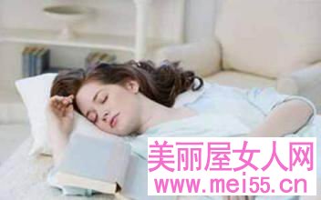 女性晚上睡觉 才能健康! 女性晚上睡觉 才能健康!