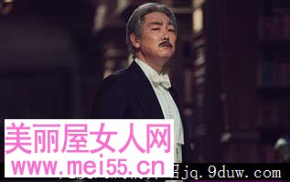 上月教明演员 赵震雄